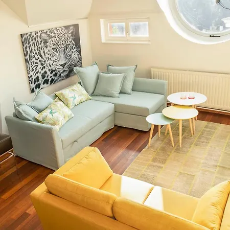 Appartement Beautiful Center In Near Medieval Castle