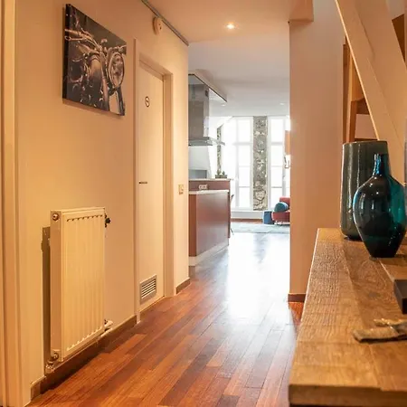 Appartement Beautiful Center In Near Medieval Castle