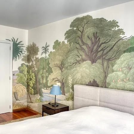 Beautiful Center In Near Medieval Castle Apartment